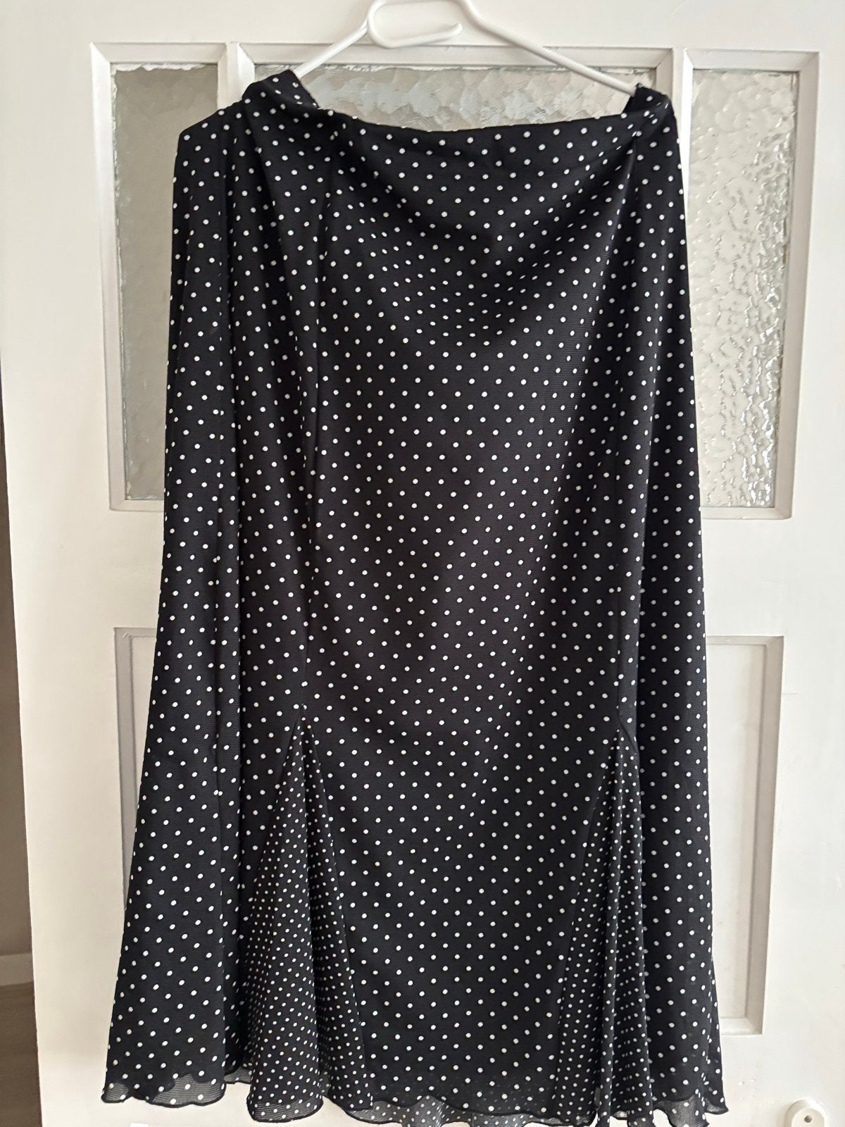 Zwarte Polkadot Rok Maat 48/50 - Nieuwstaat, Kleding | Dames, Rokken, Ophalen of Verzenden, Nieuw, Maat 46/48 (XL) of groter, Zwart