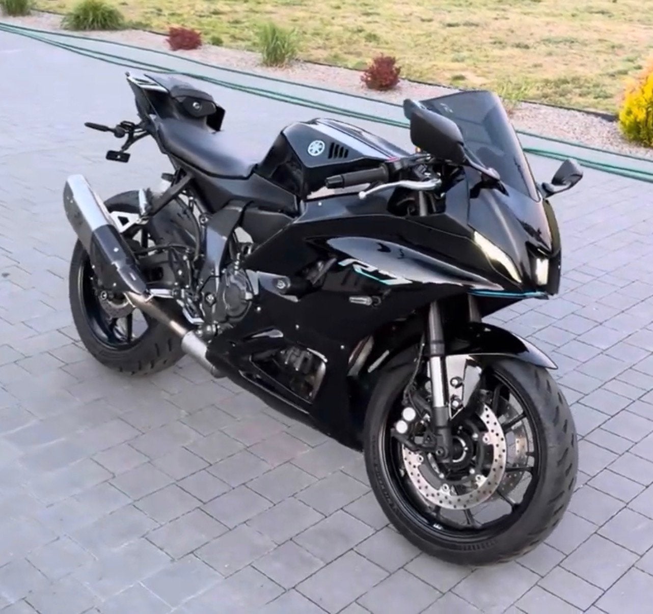 **GEZOCHT** Yamaha R7 A2 (35kw), Ophalen