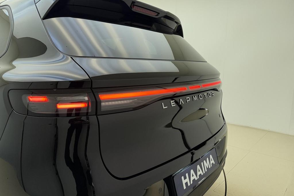 Leapmotor B10 Design ProMax 67.1 kWh WLTP 434km | 750kg trek, Auto's, Leapmotor, Achterwielaandrijving, 750 kg, 1820 kg, Nieuw