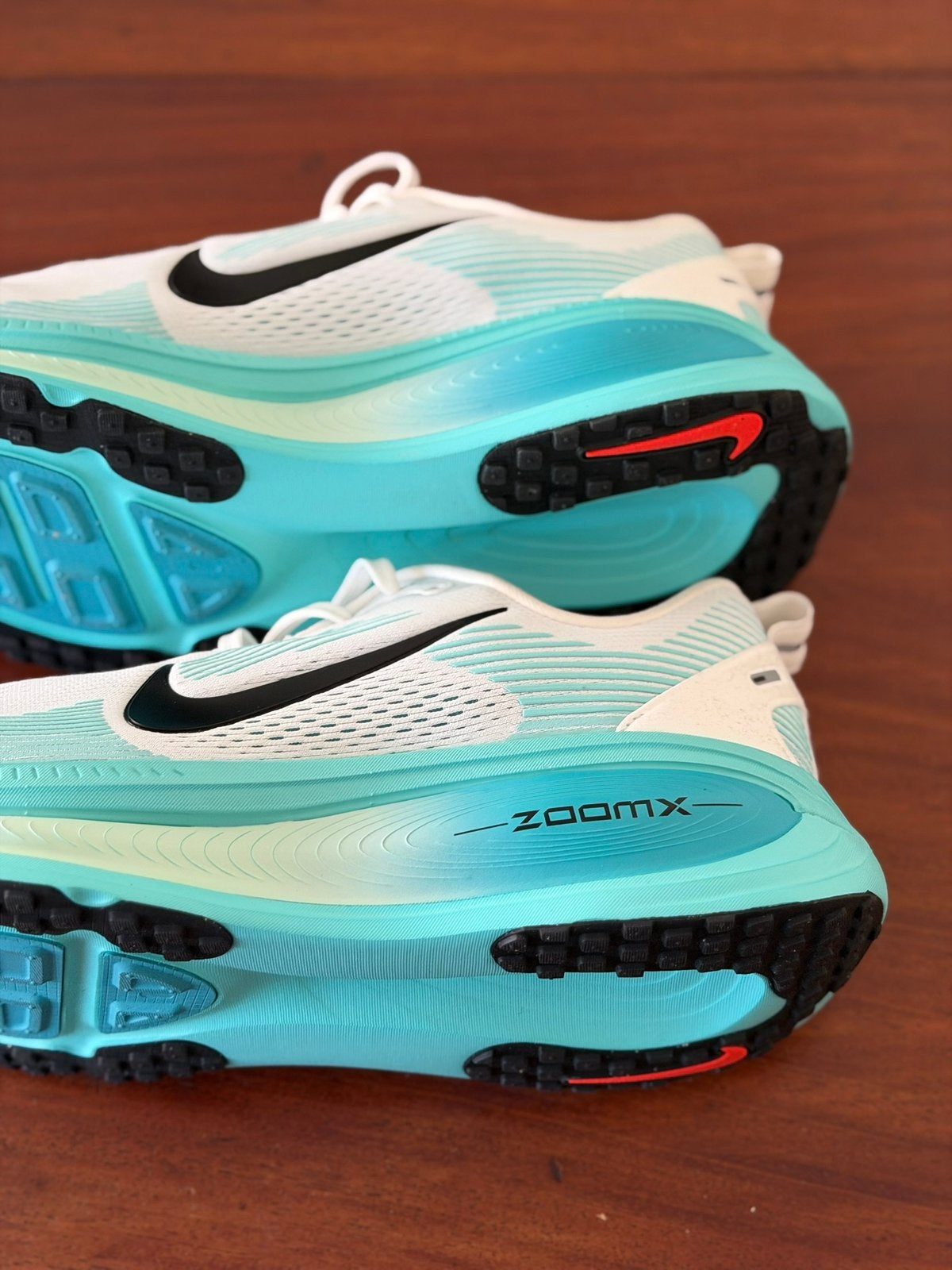 NIEUW NIKE VOMERO  ZOOMX 45.5, Overige kleuren, Sportschoenen, Nieuw, Ophalen of Verzenden