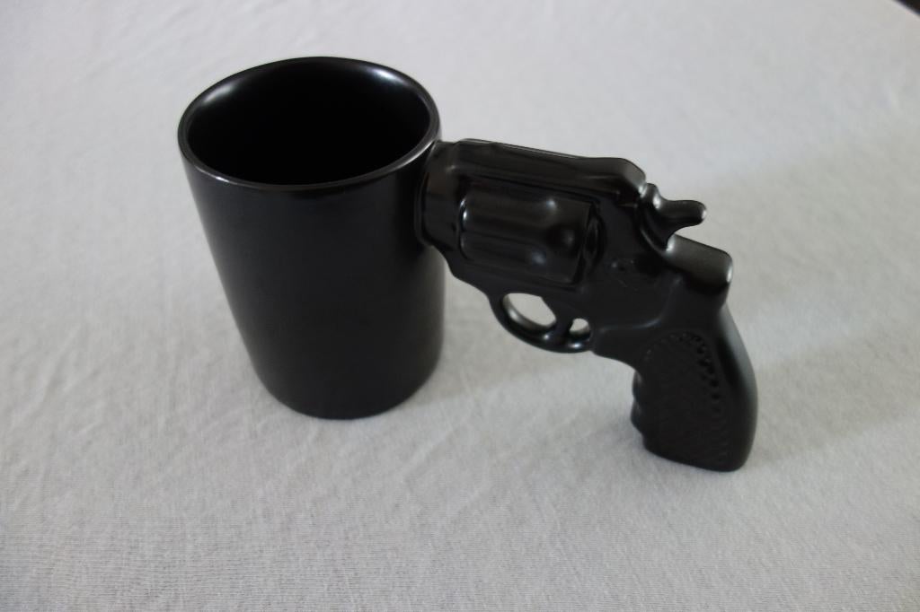 Beker met speciale handgreep., Huis en Inrichting, Keuken | Servies, Overige typen, Nieuw, Ophalen of Verzenden, Overige stijlen
