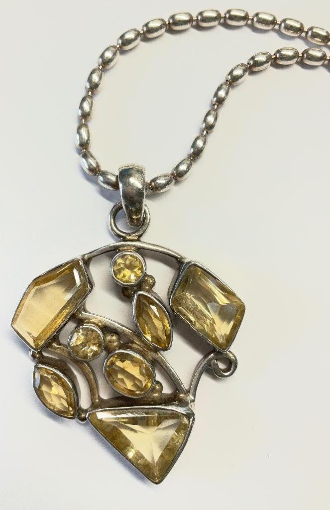 Zilveren hanger met citrien/ chrysoberyl, Sieraden, Tassen en Uiterlijk, Kettinghangers, Ophalen, Zo goed als nieuw, Met edelsteen