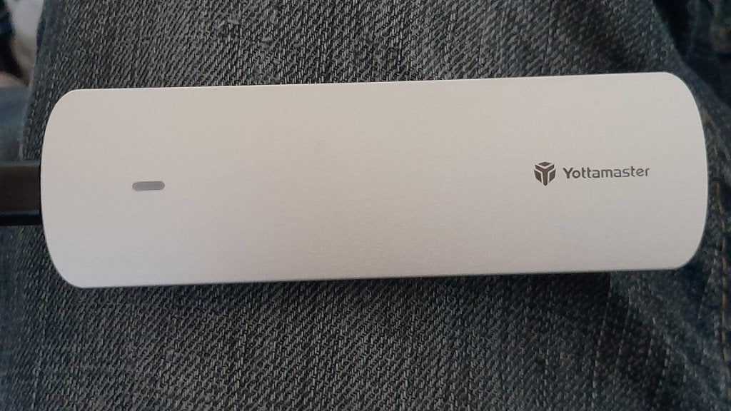 Externe behuizing + M2 NVME SSD 980 Pro 2tb, Computers en Software, 2TB, SSD, Nieuw, Ophalen of Verzenden