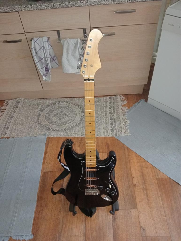 Hardtail strat, Muziek en Instrumenten, Snaarinstrumenten | Gitaren | Elektrisch, Ophalen, Zo goed als nieuw, Solid body