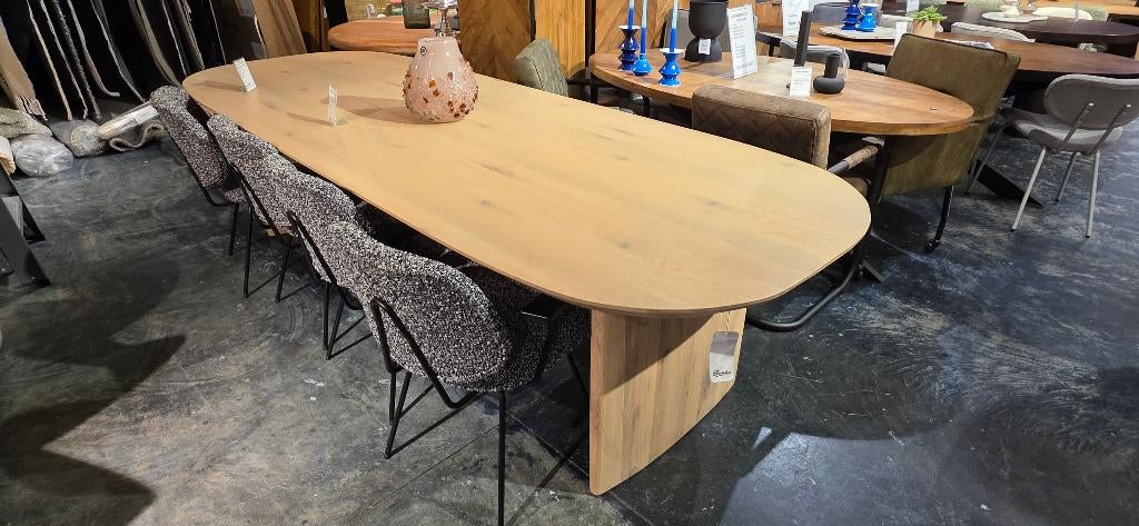 Eettafel Dex Eiken Naturel – 300 cm Showmodel, Huis en Inrichting, Tafels | Eettafels, Zo goed als nieuw, 50 tot 100 cm, 200 cm of meer