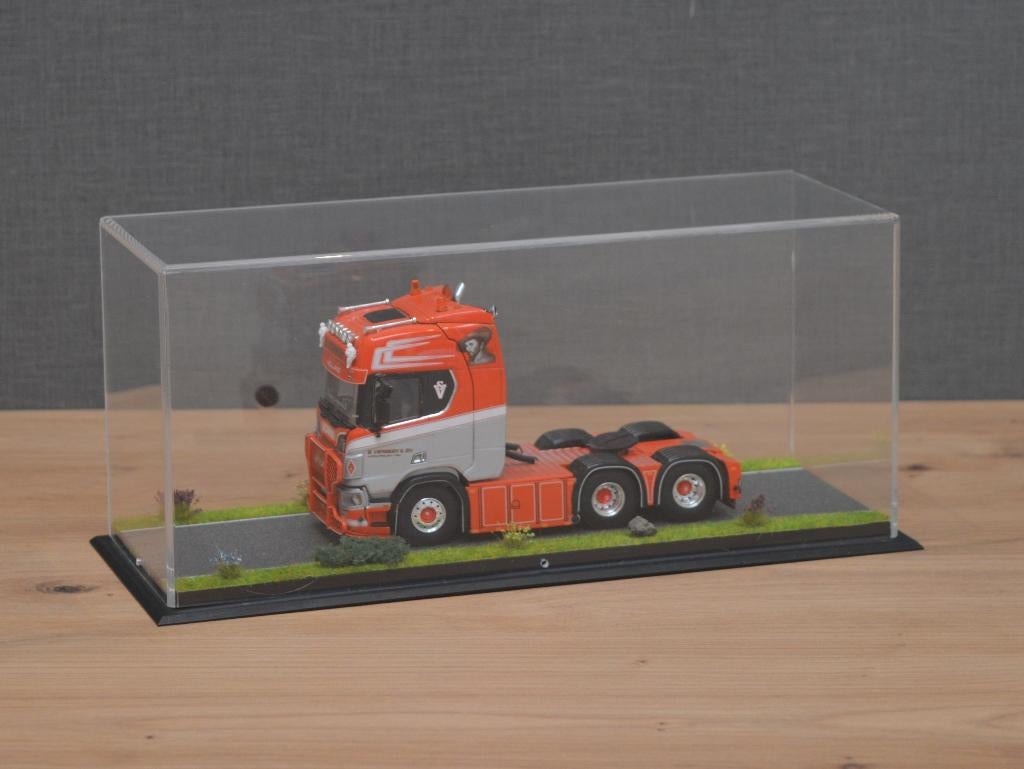 Dioramavitrine losse trekker, Asfalt (25x9x11cm), Ophalen of Verzenden, Nieuw, Bus of Vrachtwagen, Wsi