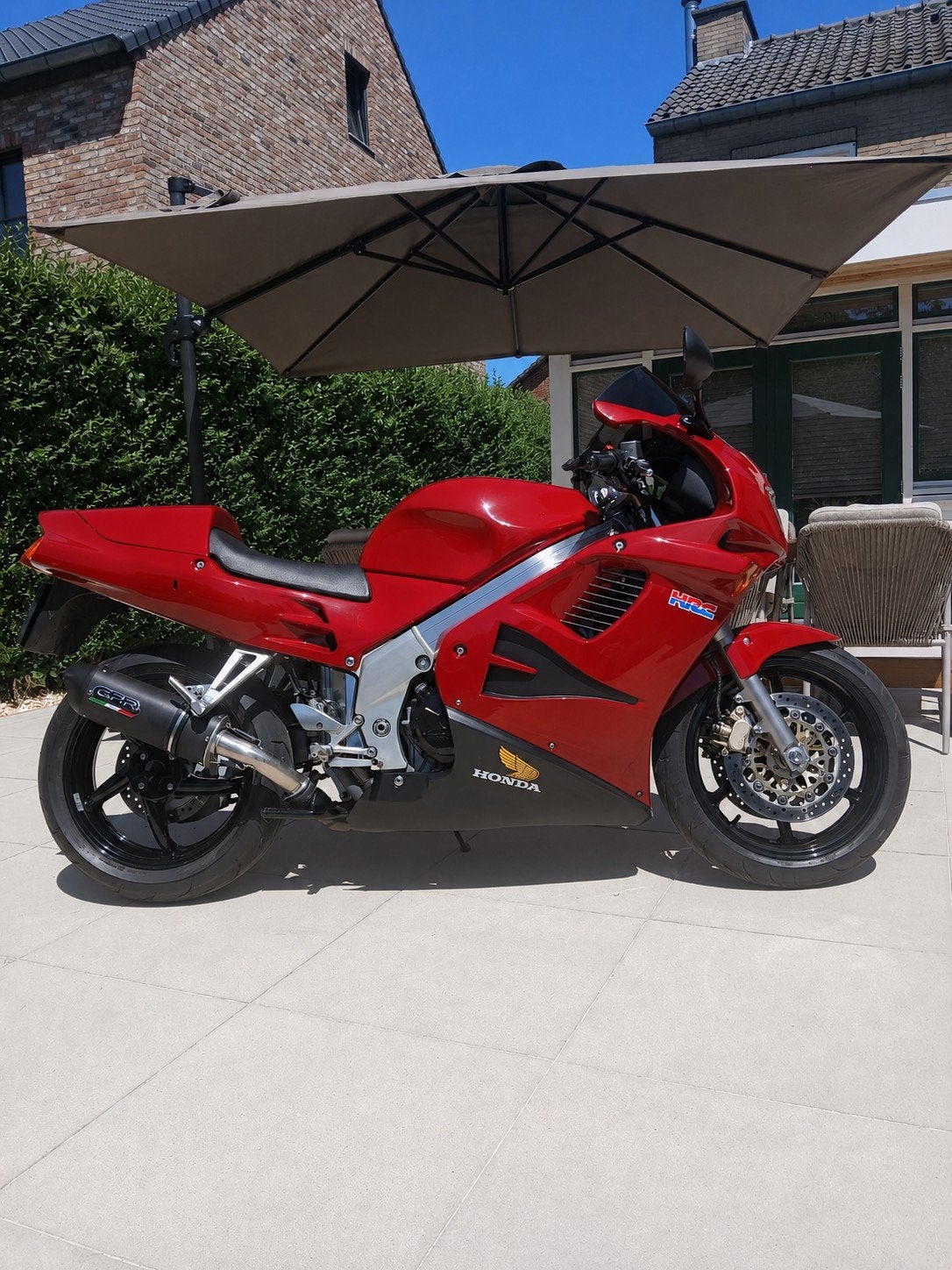 Honda VFR750F RC36 1995 – Unieke staat – Slechts 19.000 km, Motoren, Motoren | Honda, 750 cc, Occasion, 4 cilinders, Motorrijbewijs A