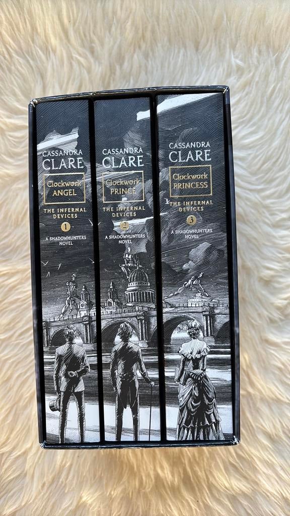 NEW Cassandra Clare - The Infernal Devices box set, Ophalen of Verzenden, Nieuw, Cassandra Clare