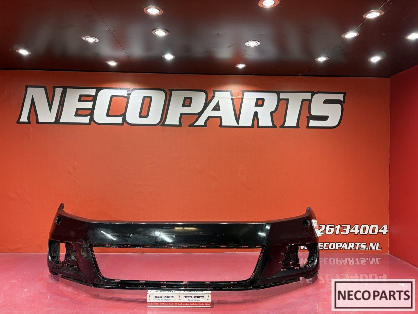 VOLKSWAGEN TIGUAN FACELIFT VOORBUMPER ORIGINEEL 5N0807221K, Gebruikt, -, Volkswagen, -