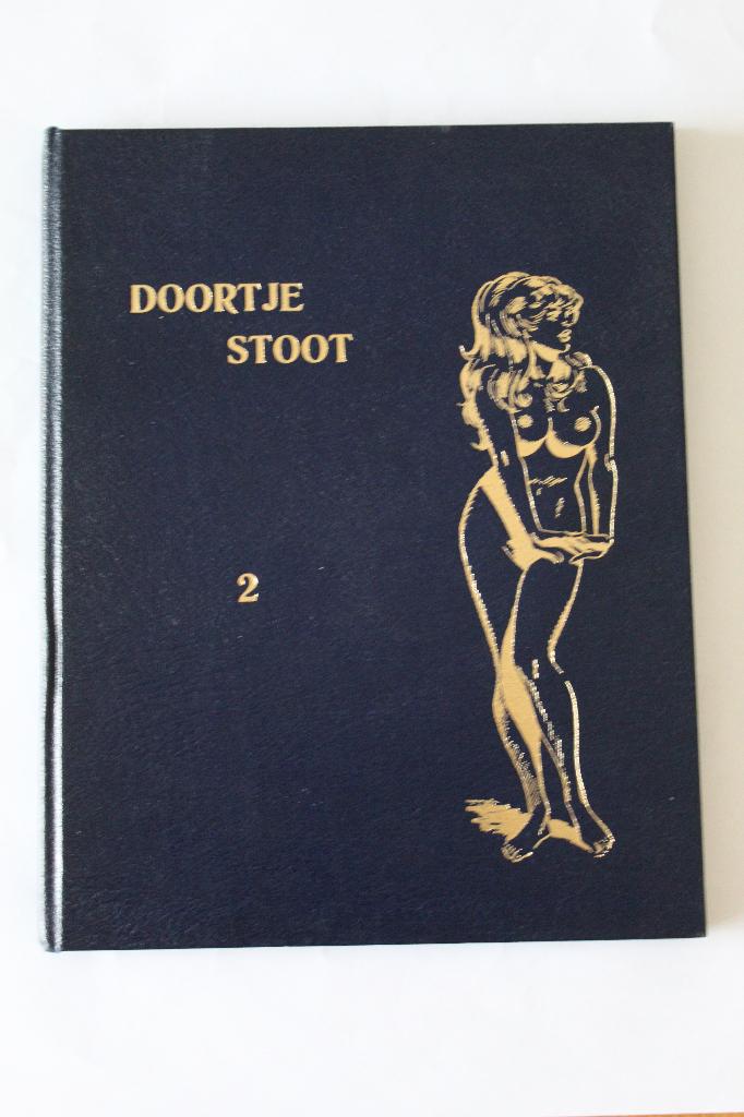 Doortje Stoot 2 hardcover, Wally Wood (Wallace Wood), Eén stripboek, Ophalen of Verzenden, Zo goed als nieuw