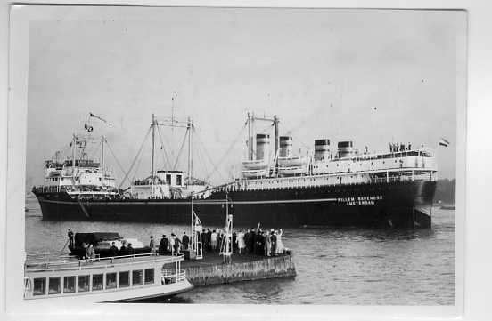 scheepvaart-foto-WALVISVAART-willem barendsz 1931-15, Verzamelen, Scheepvaart, Ophalen of Verzenden, Zo goed als nieuw, Boek of Tijdschrift