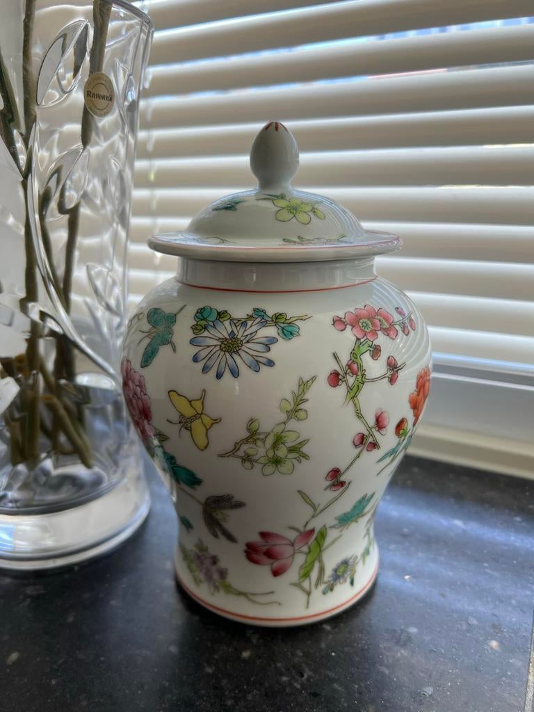 Chinese porseleinen dekselpot (ginger jar), Jingdezhen, Ophalen of Verzenden, Zo goed als nieuw, Overige kleuren