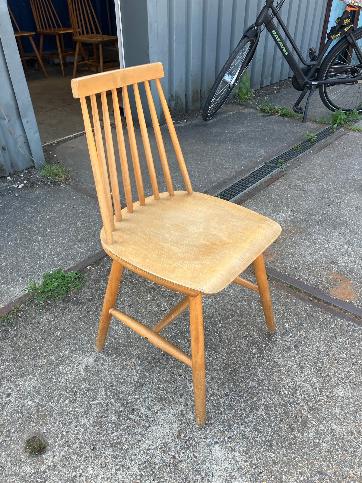Set van 4 spijltjrs  houten stoelen, Ophalen, Gebruikt, Bruin