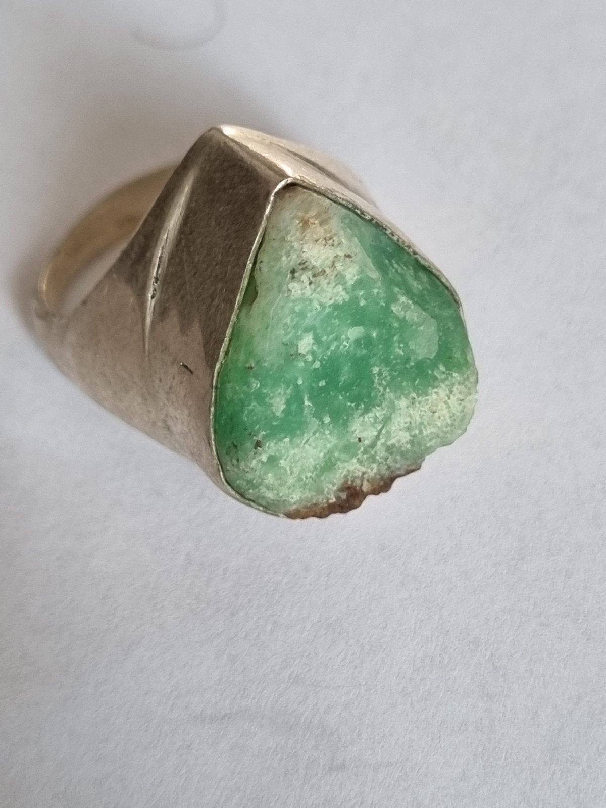 925 Zilveren Ring met Ruwe Chrysopraas - Maat 21/62, Gebruikt, 20 of groter, Ophalen of Verzenden, Dame of Heer