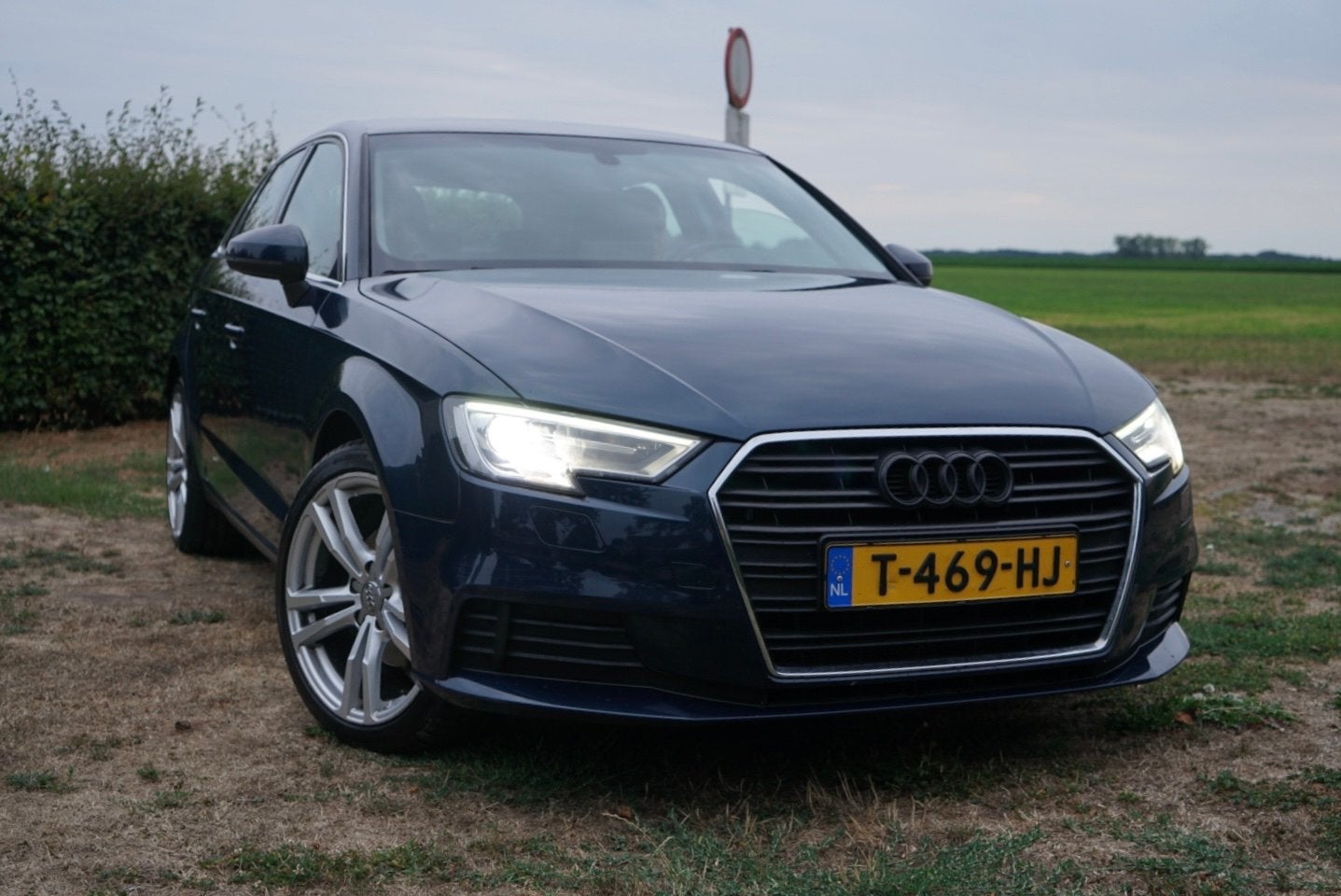Audi A3 1.0 Tfsi 85KW Sportback S-tronic 2018 Blauw, Auto's, Blauw, 1175 kg, 630 kg, 115 pk
