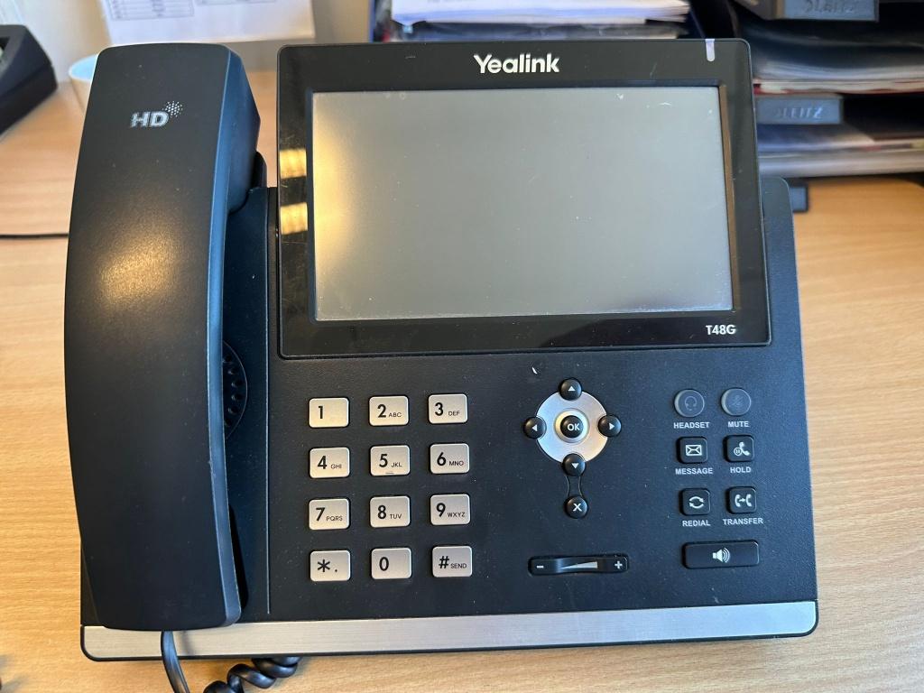 Yealink telefoon T48G 3 x, Ophalen of Verzenden, Zo goed als nieuw, 3 handsets