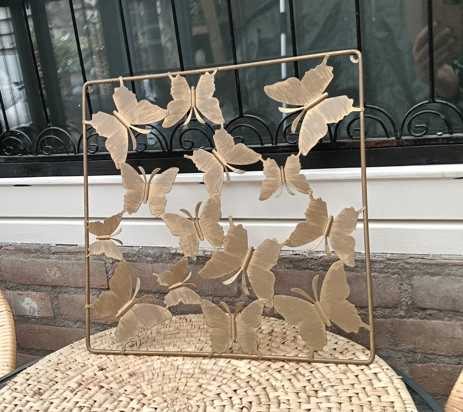 Metalen wanddecoratie met vlinders - Goudkleurig, Huis en Inrichting, Metaal, Wandsculptuur, Gebruikt, Onbekend