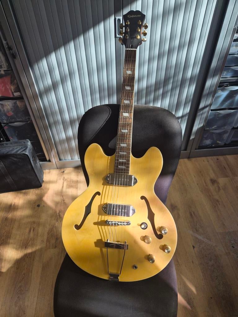 Epiphone Casino E230TD “Inspired by John Lennon”, Ophalen