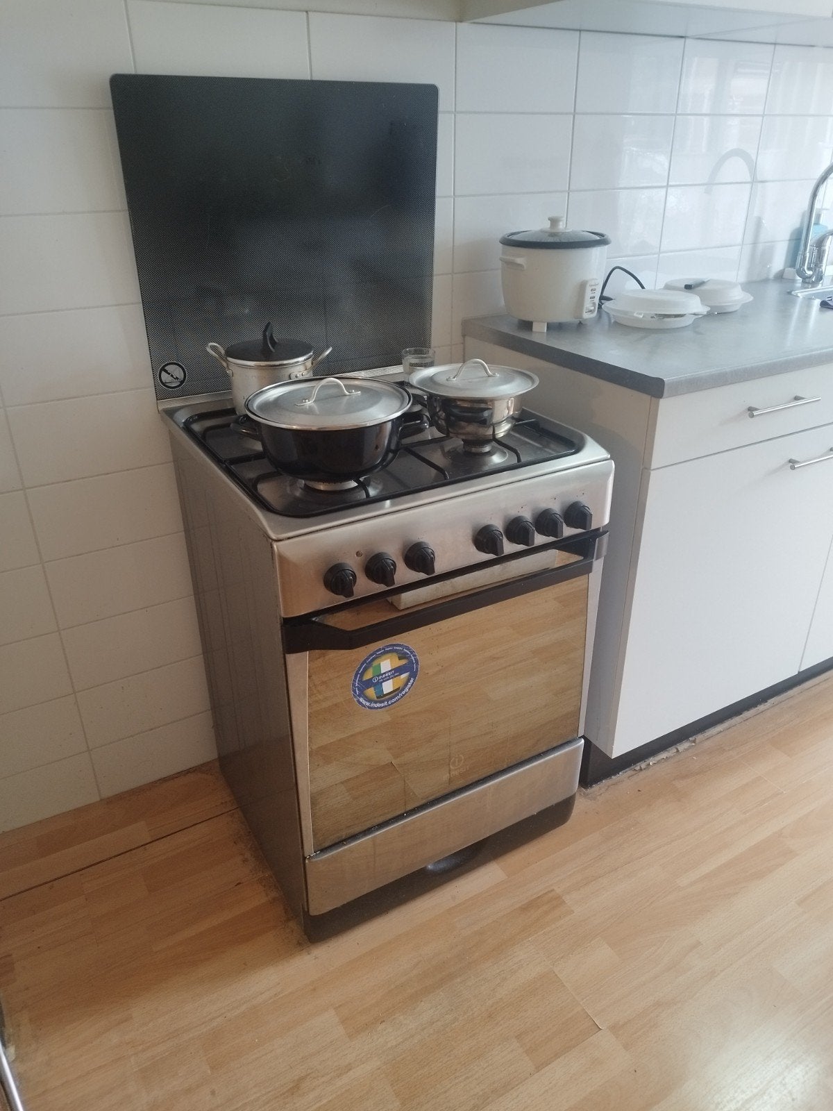 gasfornuis tk, Witgoed en Apparatuur, Ophalen, 4 kookzones, Gas, Vrijstaand