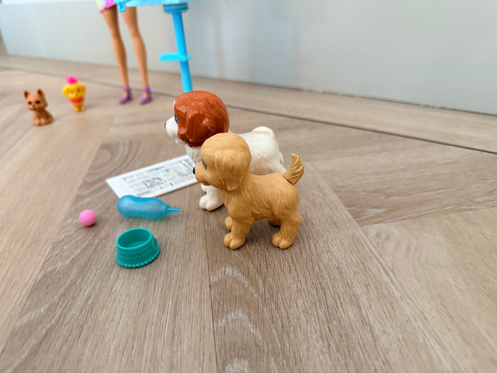 Barbie met huisdieren en accessoires, Ophalen of Verzenden, Zo goed als nieuw, Meisje