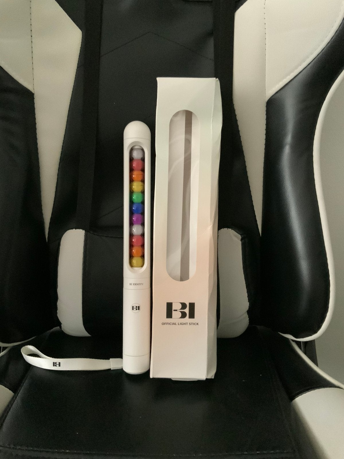 B.I lighstick, Ophalen of Verzenden, Nieuw, Artiest