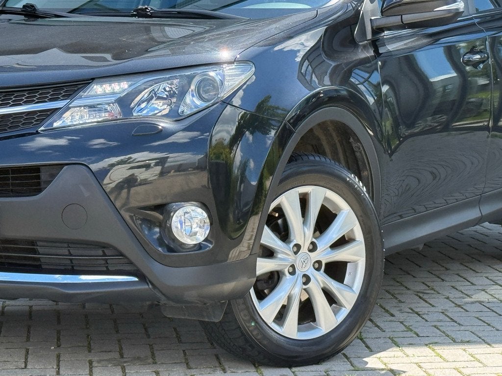 Toyota RAV4 2.0 Executive Business 4WD / CAMERA / TREKHAAK, Auto's, Gebruikt, 4 cilinders, 2000 kg, 1465 kg