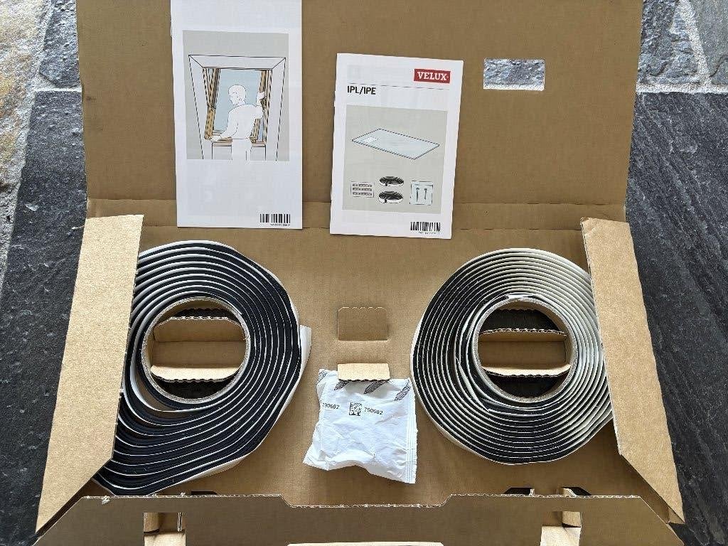 Butylkoord glaskit , Velux 765924, Ophalen, 80 tot 120 cm, Nieuw, Overige typen