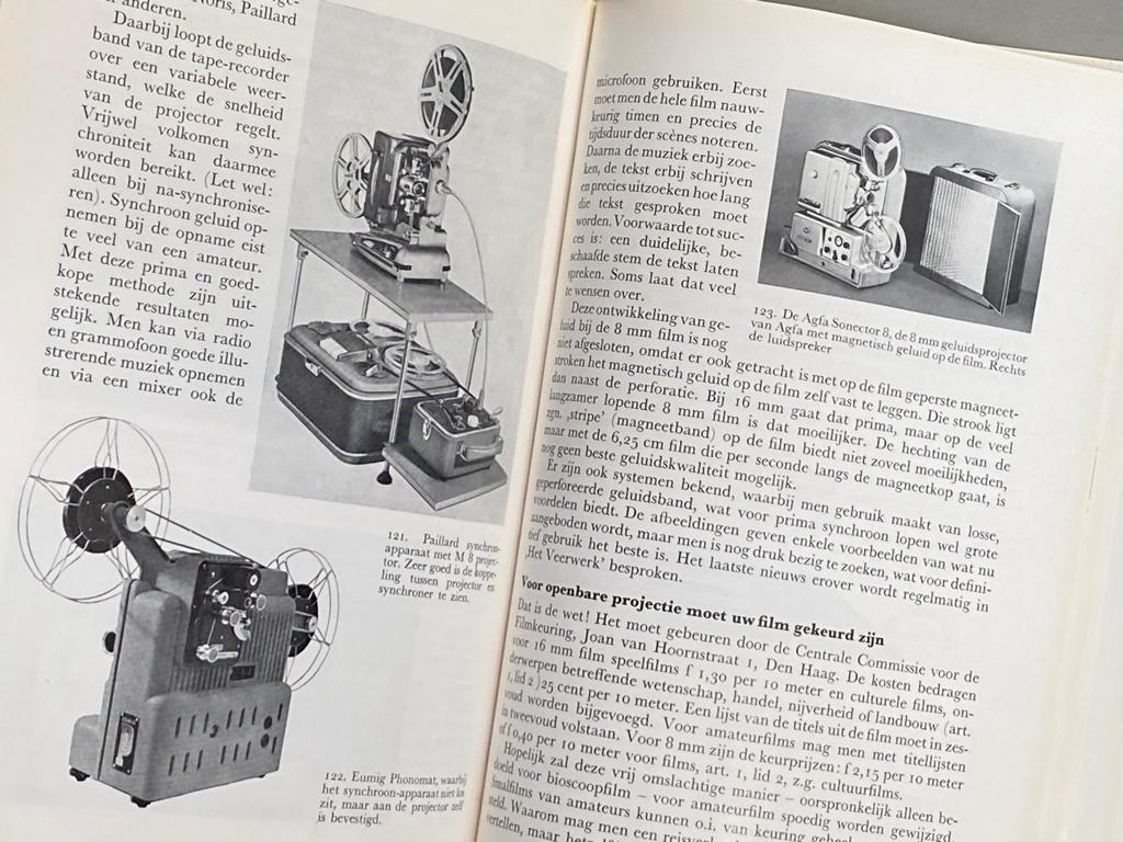 Het smalfilmboek door Dick Boer 1958, Ophalen of Verzenden, Zo goed als nieuw, Compact, Overige Merken