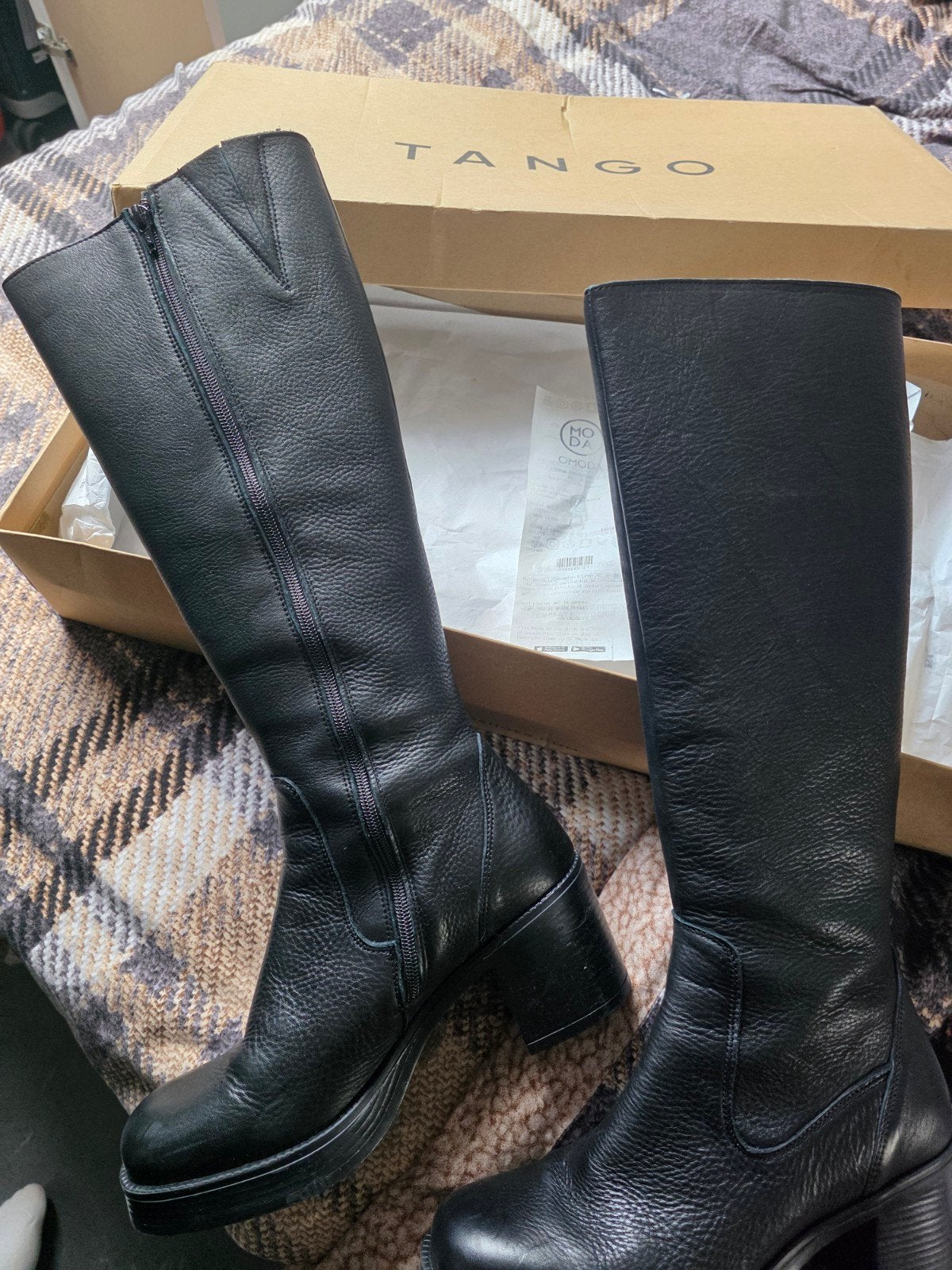 Nieuwe Zwarte Leren Laarzen Maat 40 - Tango, Kleding | Dames, Hoge laarzen, Tango, Zwart, Nieuw