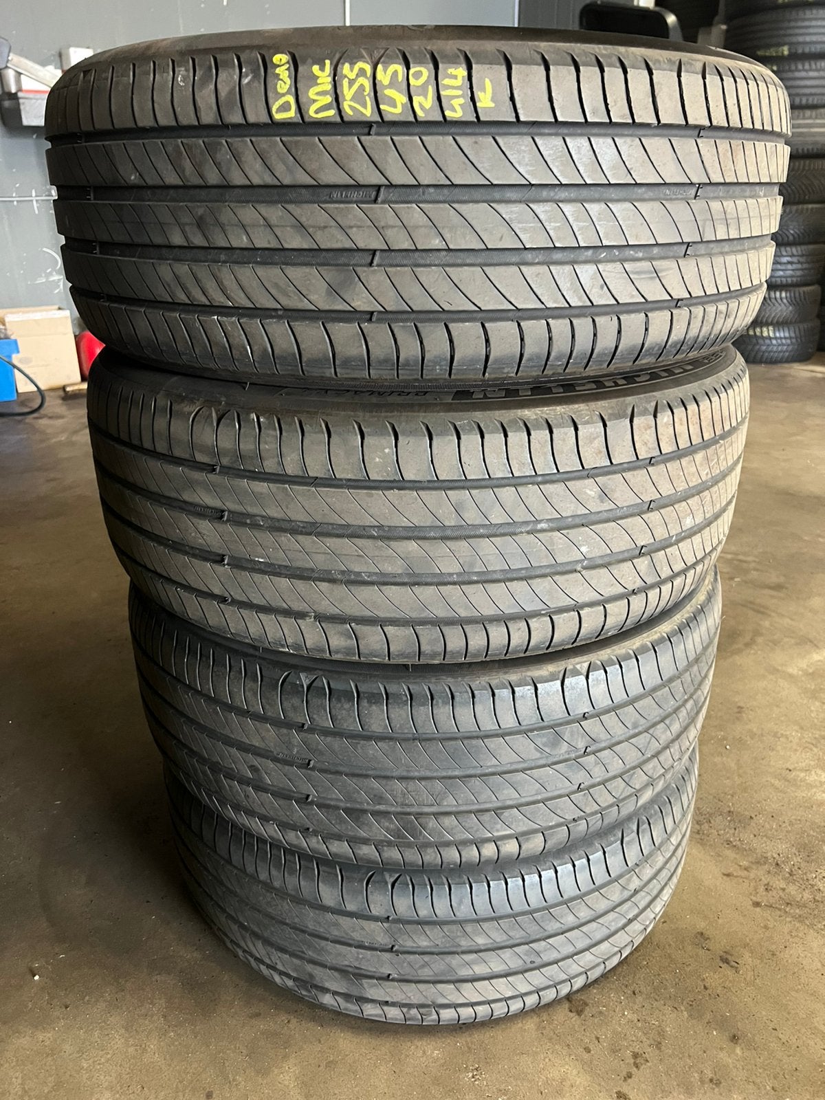 Mıchelın PRIMACY4 Demo Banden(6/7mm)255/45/20(105V), Ophalen, 255 mm, Nieuw, Band(en)