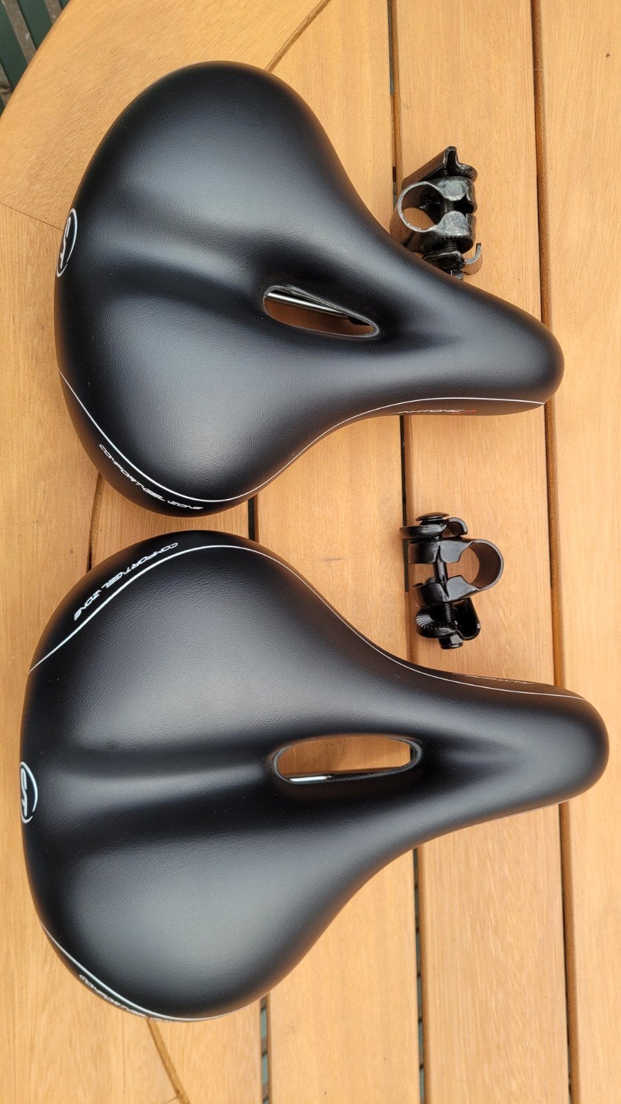 2x Fietszadel Contec City Tour Anatomic 2, Ophalen, Kunststof, Contec City tour, Zo goed als nieuw