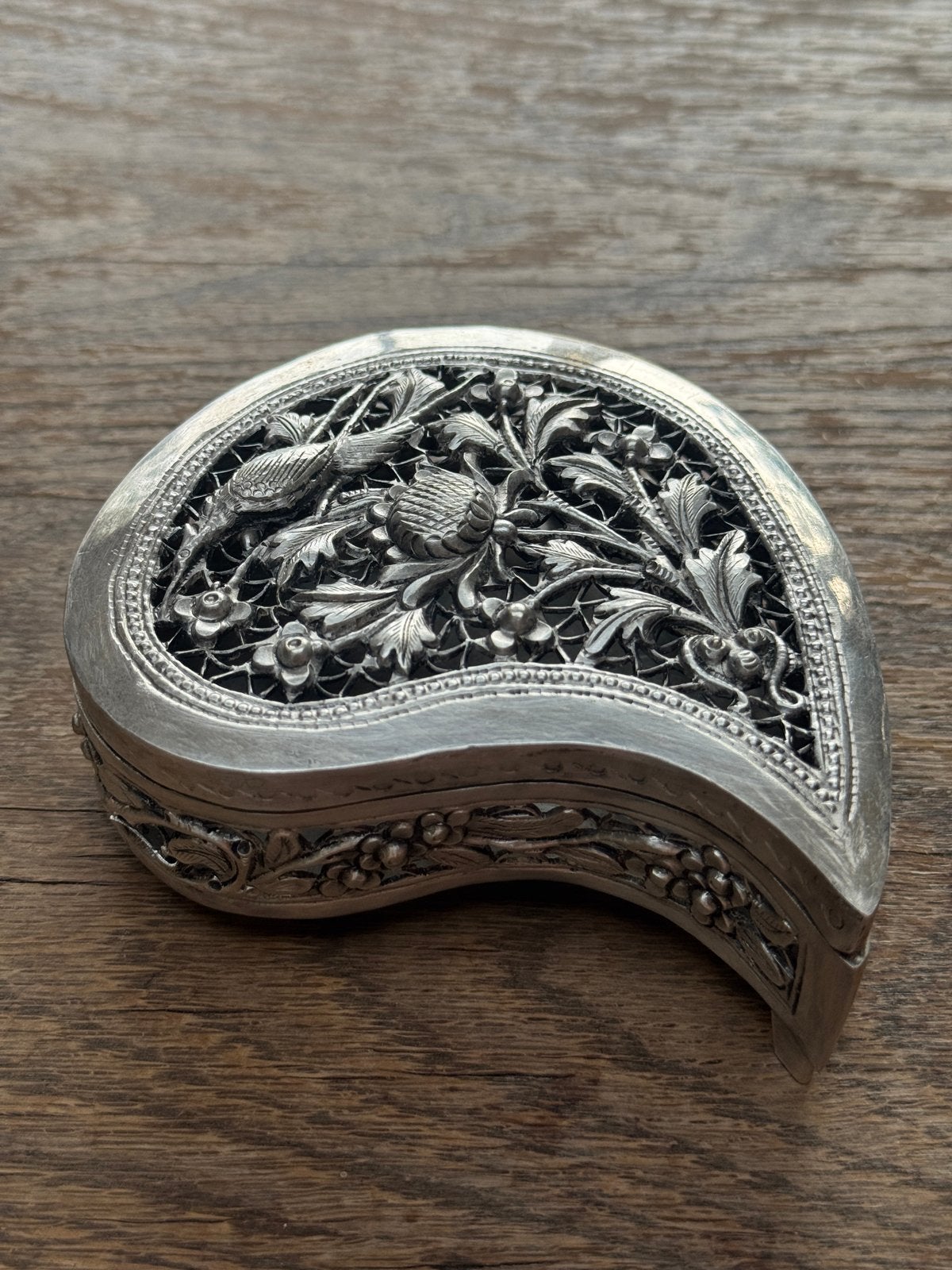 Zilver coating sieradendoosje met bloemmotief, Ophalen of Verzenden, Zilver