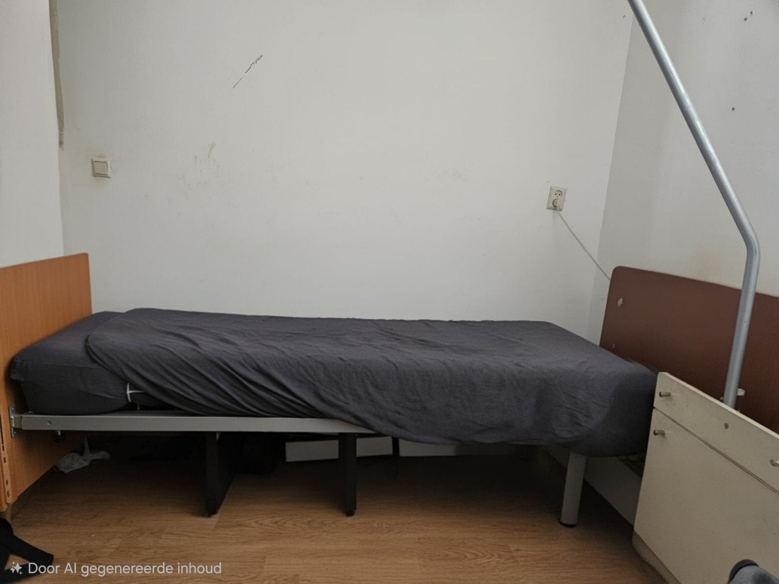 Elektrisch Hoog-Laag Bed / Zorgbed (Eenpersoons)-Incl Matras, Ophalen, 90 cm, Eenpersoons, Bruin