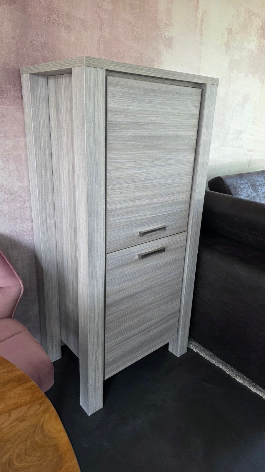 Grijze kast met deuren en lades, Gebruikt, Modern, 150 tot 200 cm, 25 tot 50 cm