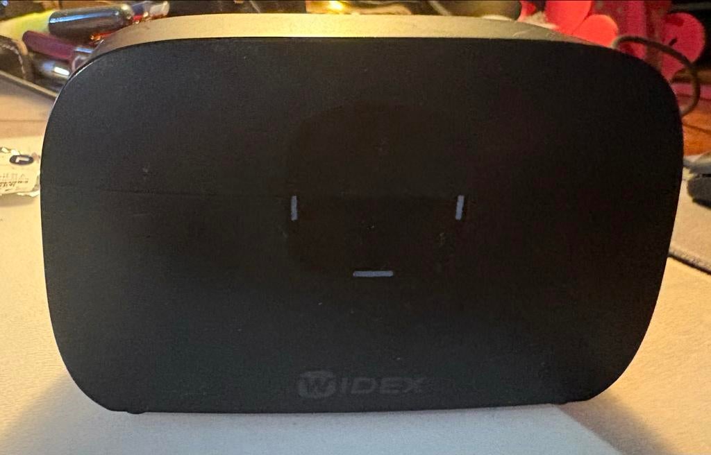 Te koop: WIDEX WPC201 oplader/cleaner, Ophalen of Verzenden, Zo goed als nieuw