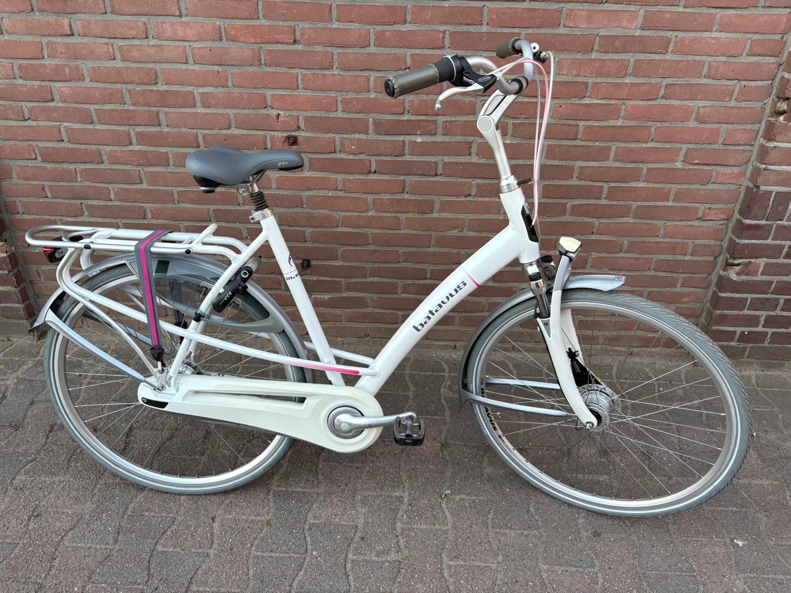 Super mooie en zeer stevige Batavus Mambo damesfiets 57cm 7v, Ophalen, Versnellingen, Batavus, 56 cm of meer