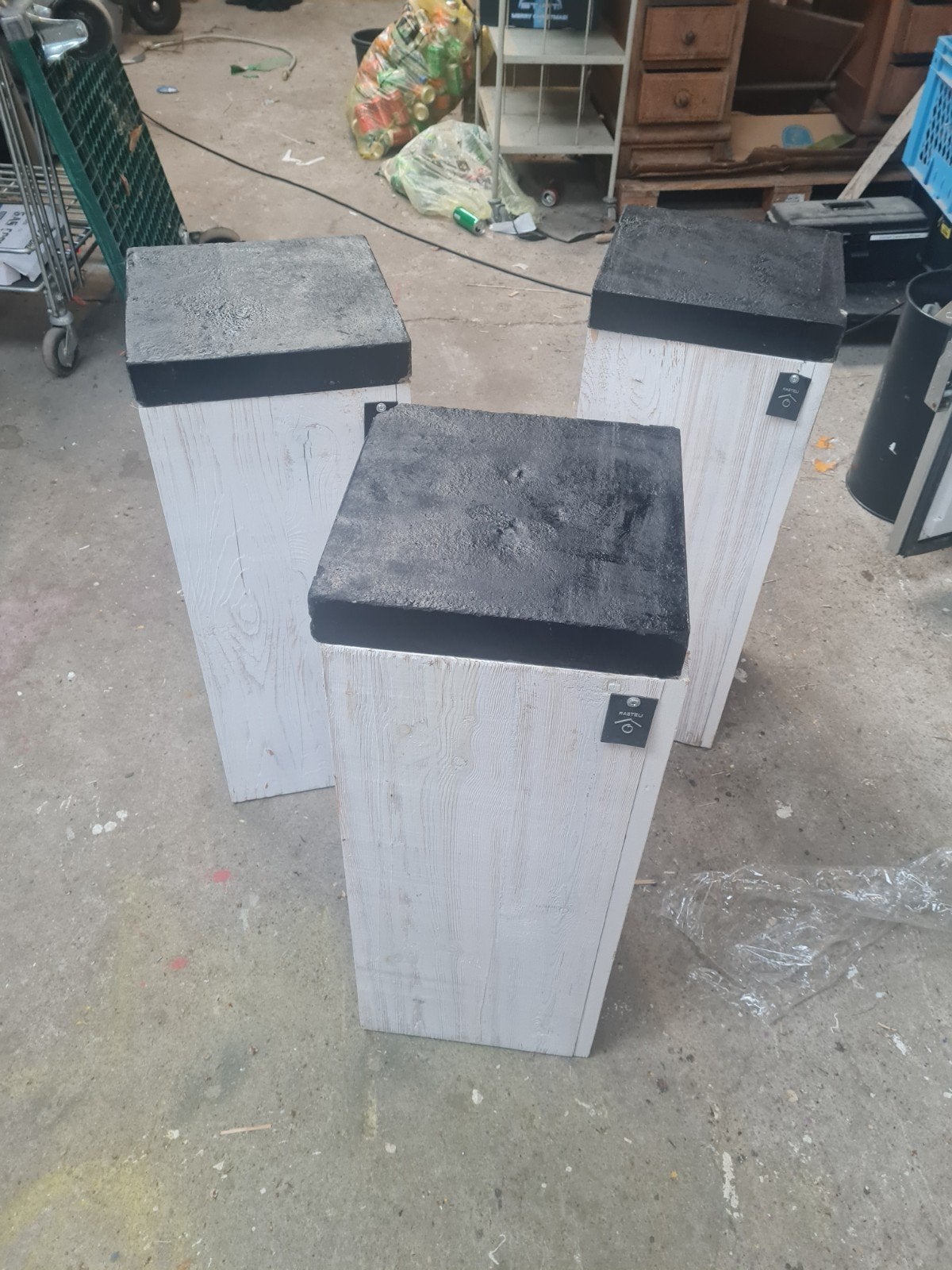 Sokkels 30x30x80cm, Hout, Gebruikt, Onbekend@voorbeeld.com, Onbekend