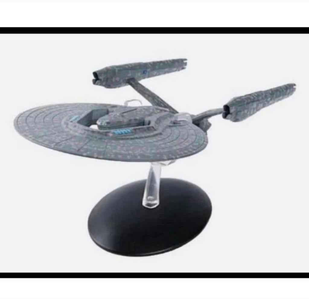 Eaglemoss model NIEUW Star Trek Into Darkness USS Vengeance, Beeldje, Replica of Model, Nieuw, Ophalen of Verzenden, H