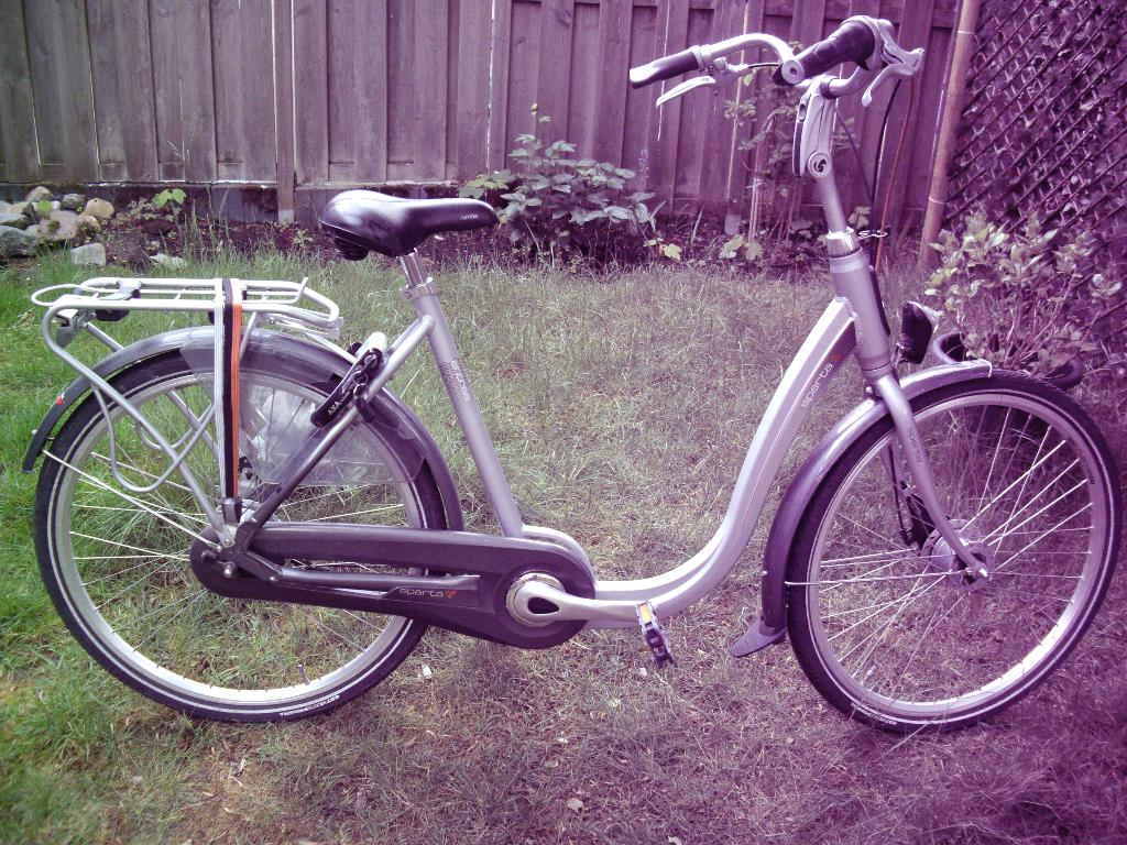 tekoop sparta entree 7 versn rollerbrkes nieuw  285,00, Fietsen en Brommers, Fietsen | Dames | Damesfietsen, Sparta, 47 tot 50 cm