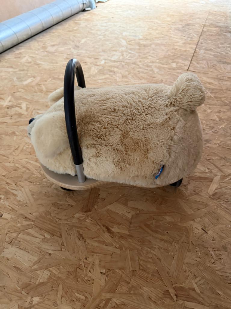 Wheely Bug Loopwagen Hond - Zo goed als nieuw, Kinderen en Baby's, Speelgoed | Speelgoedvoertuigen, Ophalen of Verzenden, Zo goed als nieuw