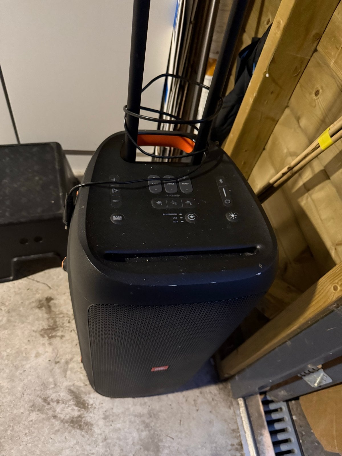 JBL PartyBox 310 - Krachtige draagbare partyspeaker, JBL, Party speaker, Zo goed als nieuw, Bluetooth