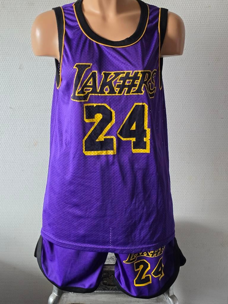 Lakers Basketbal Set - Kobe Bryant #24 maat XL, Sport en Fitness, Basketbal, Zo goed als nieuw, Kleding, Ophalen of Verzenden