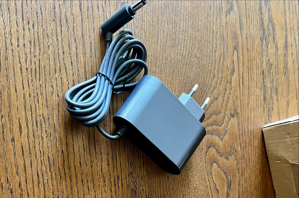 Dyson V8 Oplader, Witgoed en Apparatuur, Onderdelen en Toebehoren, Ophalen of Verzenden, Gebruikt