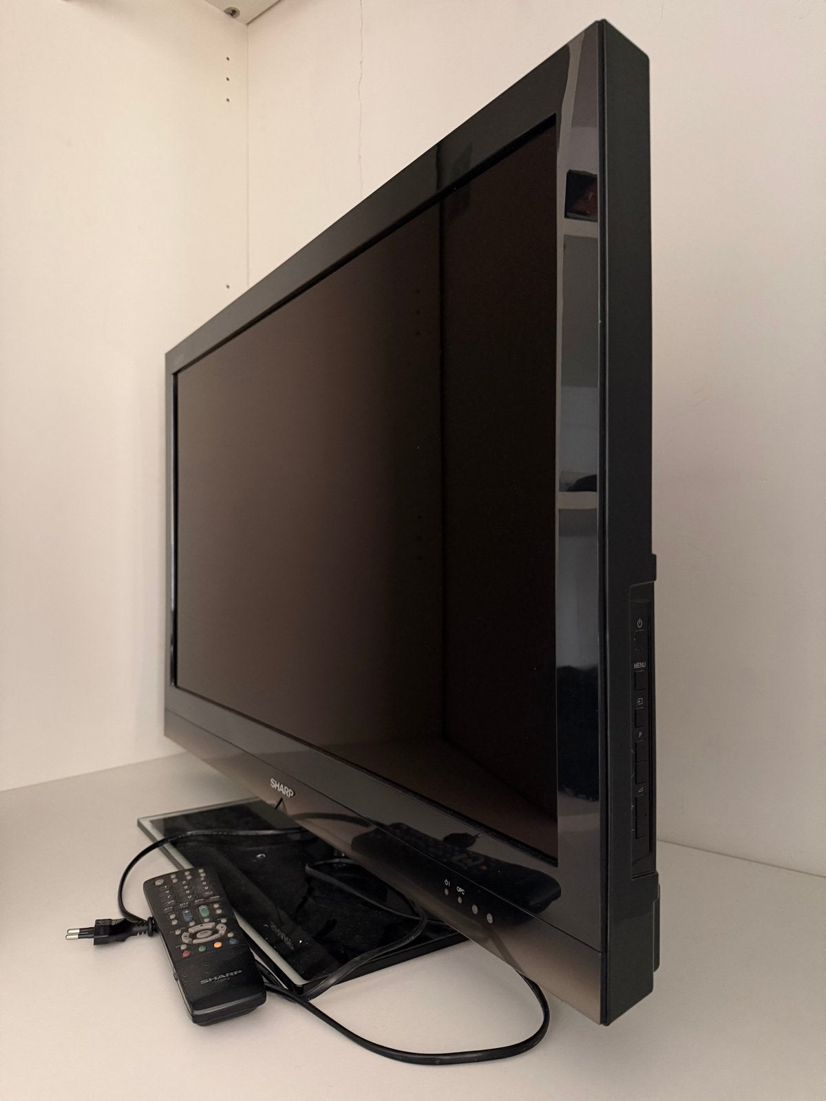 Sharp Aquos LCD TV LC-32LX705E - 32 inch Full HD, Audio, Tv en Foto, Gebruikt, 50 Hz, LCD, Sharp