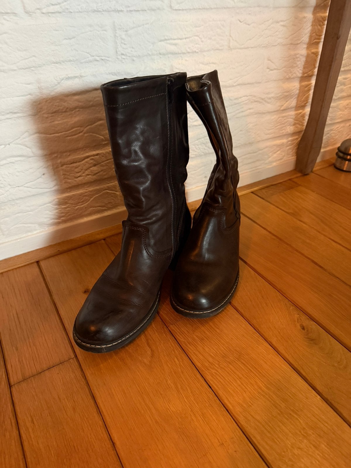 Wolky laarzen donkerbruin maat 40, Kleding | Dames, Hoge laarzen, Bruin, Ophalen of Verzenden, Zo goed als nieuw
