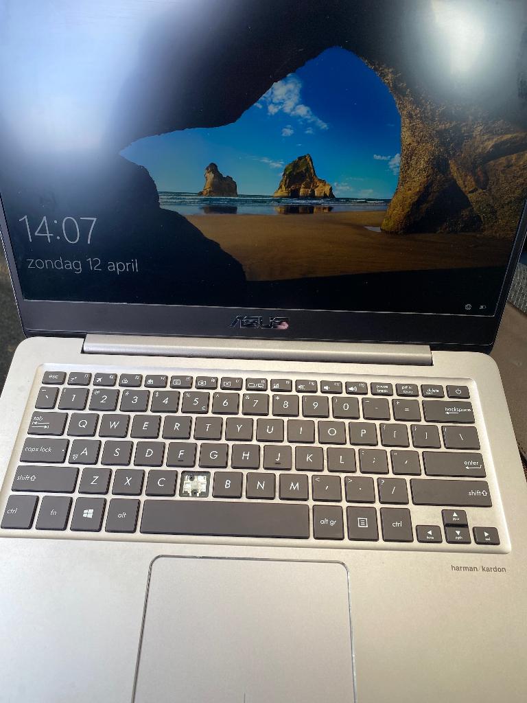 Asus laptop zilver i5, Ophalen of Verzenden, Zo goed als nieuw, 15 inch, 2 tot 3 Ghz