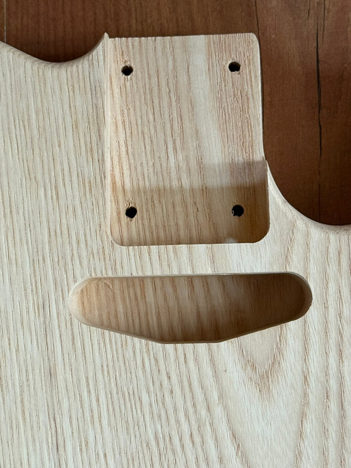 Foto 7 van Telecaster body “Essen onbewerkt 2 delig neww” Olif O