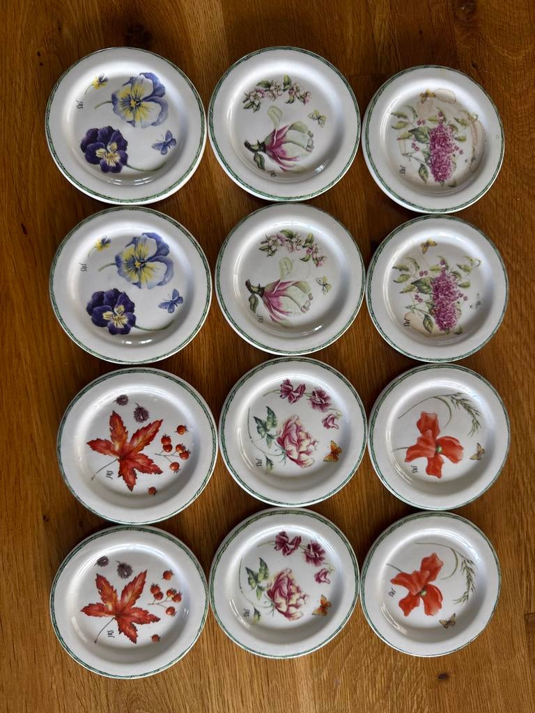 12 Petit four bordjes van  Janneke Brinkman z.g.a.n., Ophalen of Verzenden, Zo goed als nieuw