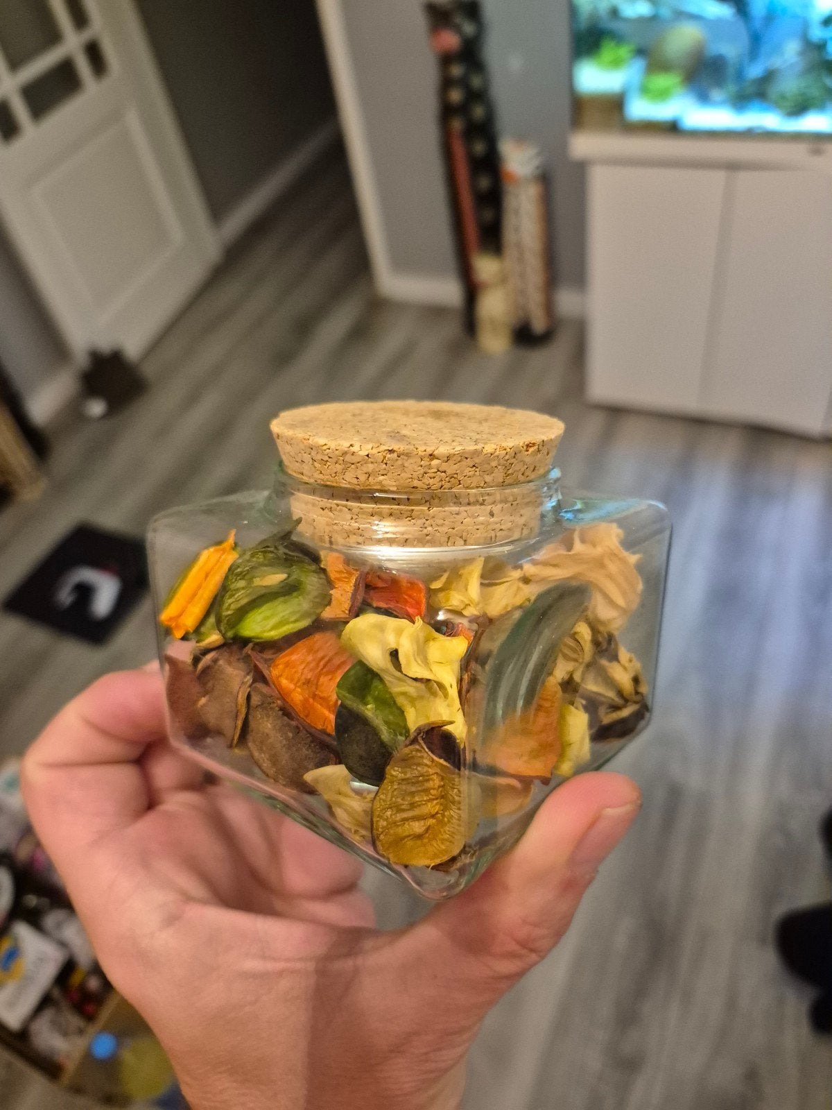 Decoratieve potpourri in glazen pot met kurk, Meerkleurig, Ophalen of Verzenden, Zo goed als nieuw, Modern