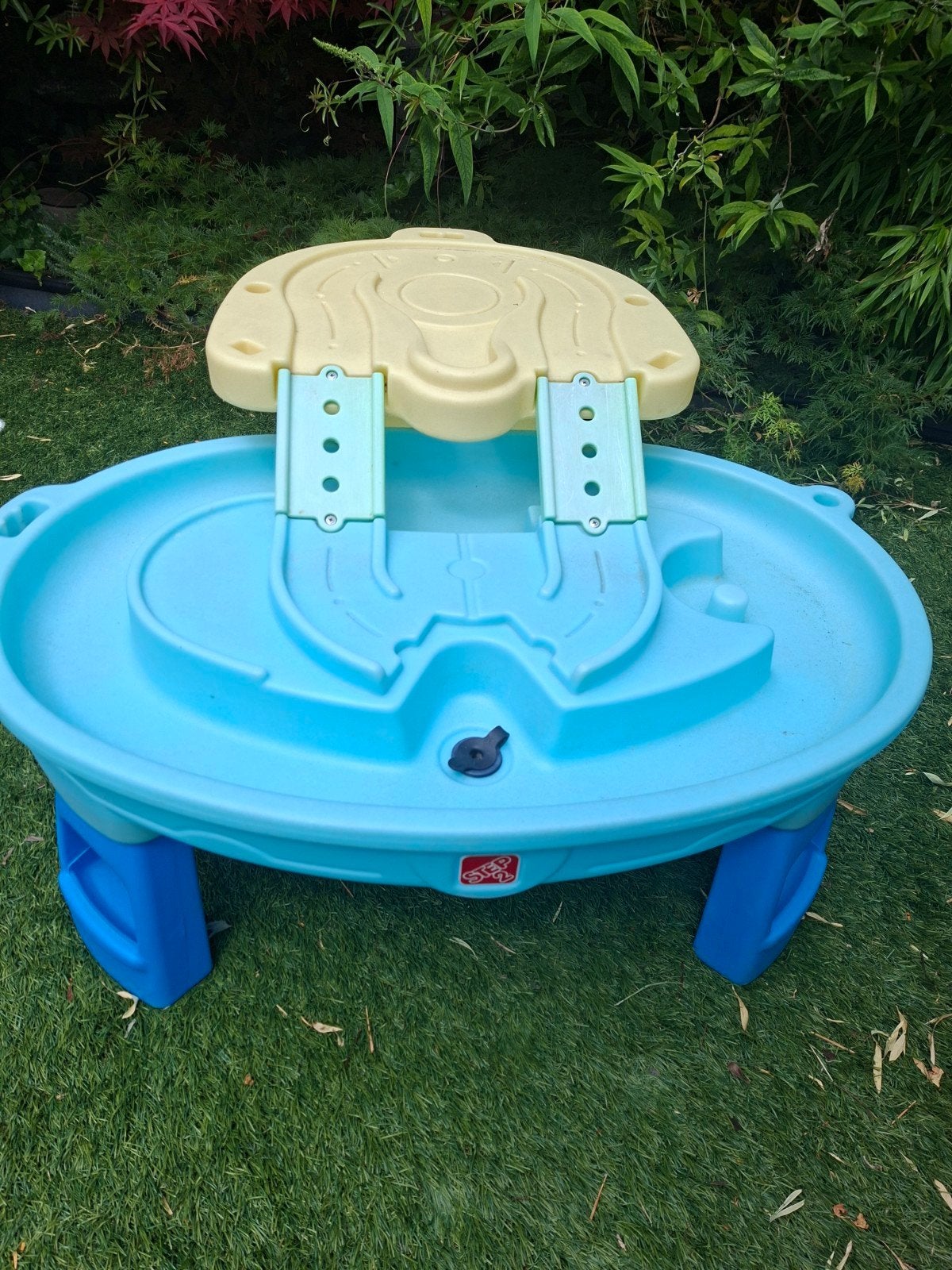 Step 2 watertafel ball buddies, Ophalen